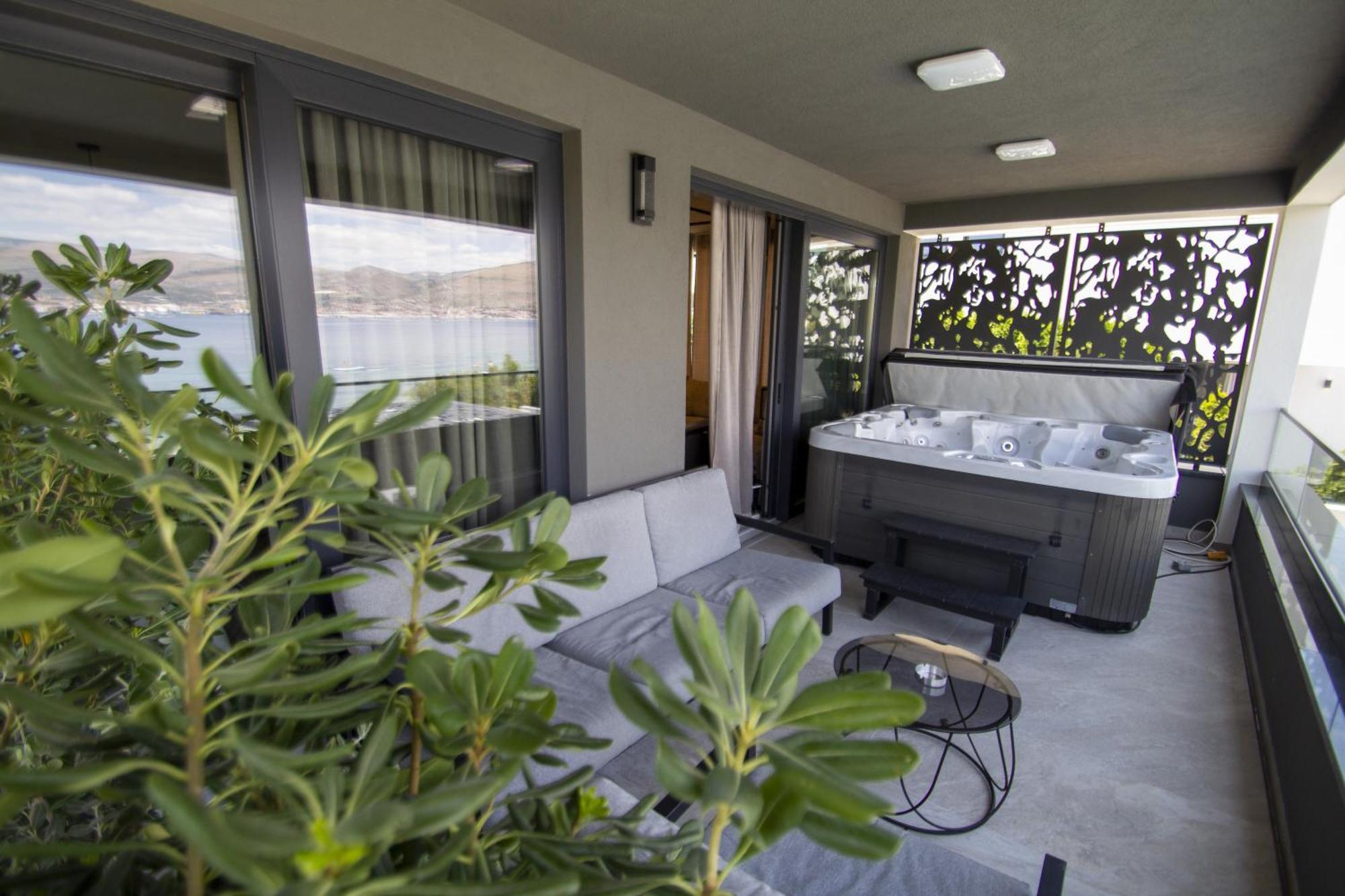 Villa Palace Al Nera Trogir Exteriér fotografie